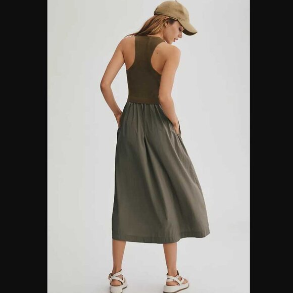 New S Anthropologie x Daily Practice Placid sweater dress in Moss Green - Picture 4 of 11